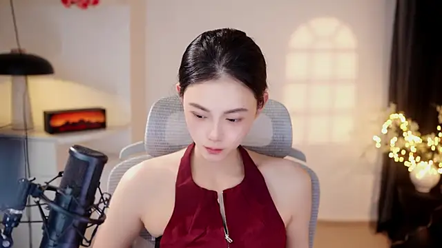 Ocean--Lili online show from June 2026 02:18:02 PM