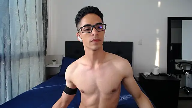 Snapshot of aodaboyyy chatting on December 2024 10:20:01 PM aodaboyyy online show from December 2024 10:20:01 PM