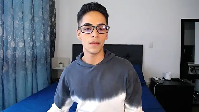 Snapshot of aodaboyyy chatting on December 2024 10:01:01 PM aodaboyyy online show from December 2024 10:01:01 PM