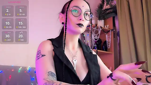 Snapshot of Jinhee_Noir chatting on December 2025 08:04:02 PM Jinhee Noir online show from December 2025 08:04:02 PM