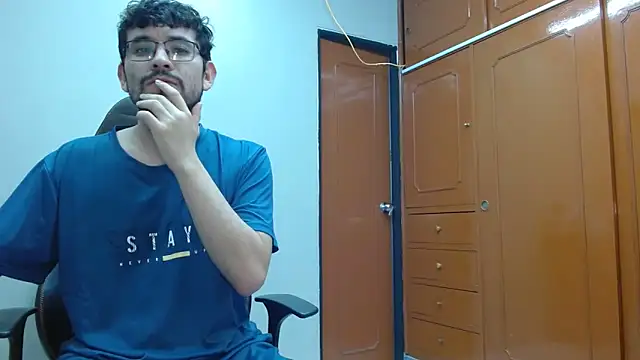 Isaandysex2428 online show from February 2025 01:10:01 AM