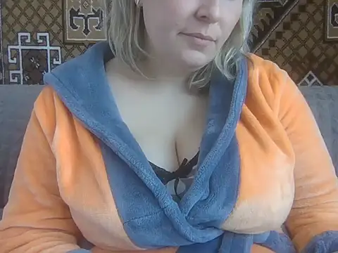 Diana Britt online show from February 2026 09:00:02 AM