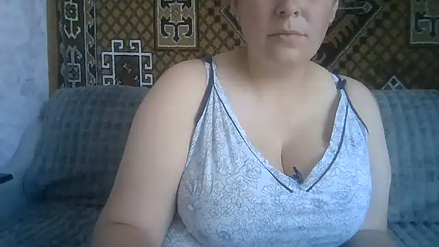 Snapshot of Diana_Britt chatting on June 2026 07:13:01 AM Diana Britt online show from June 2026 07:13:01 AM