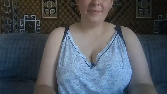 Snapshot of Diana_Britt chatting on June 2026 06:30:01 AM Diana Britt online show from June 2026 06:30:01 AM