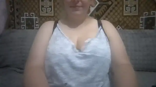 Snapshot of Diana_Britt chatting on July 2026 07:05:02 PM Diana Britt online show from July 2026 07:05:02 PM