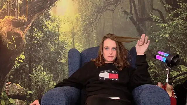 Snapshot of LadyChantale chatting on March 2025 02:12:01 PM LadyChantale online show from March 2025 02:12:01 PM