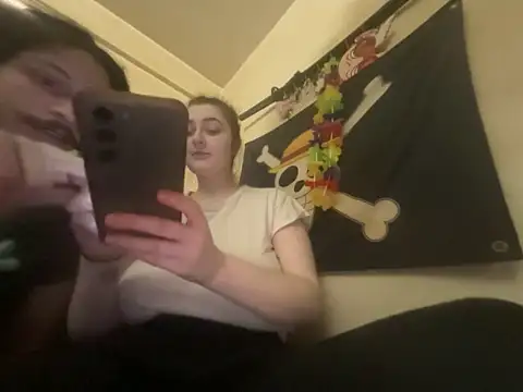 Snapshot of Snowbunnycake_131 chatting on February 2026 02:21:01 PM Snowbunnycake 131 online show from February 2026 02:21:01 PM