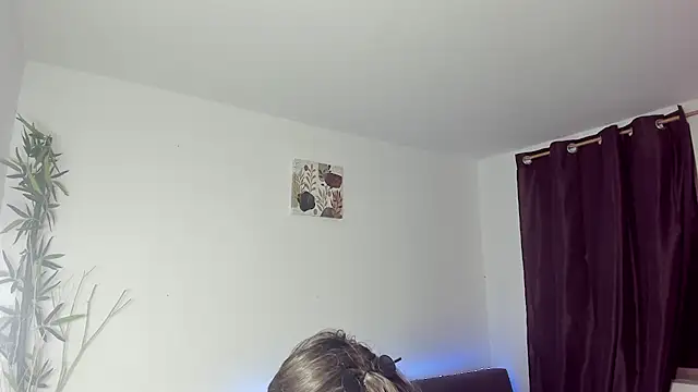 Giordano Russo online show from December 2024 11:16:01 PM