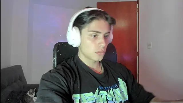 Giordano Russo online show from September 2025 09:14:01 PM