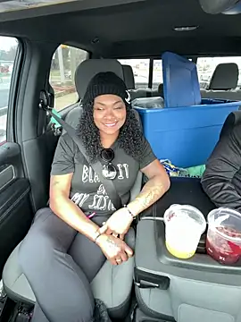 HaloRodeoLover2 online show from March 2026 05:42:02 PM