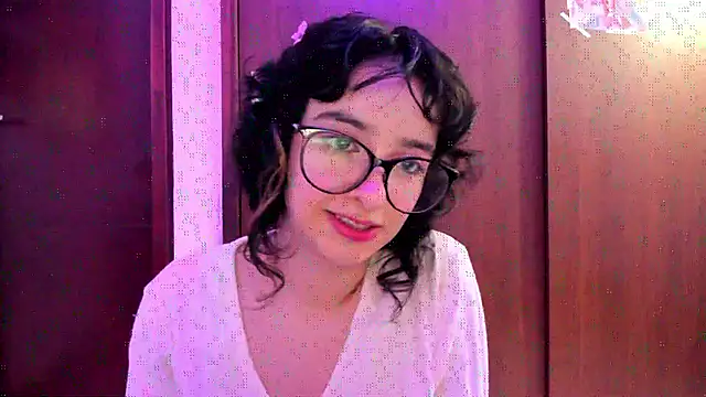  Lunnaa  online show from September 2025 10:36:01 PM