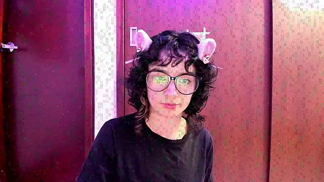  Lunnaa  online show from November 2025 12:32:01 AM