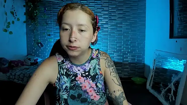 Ginger Sweetty online show from September 2025 11:43:01 PM