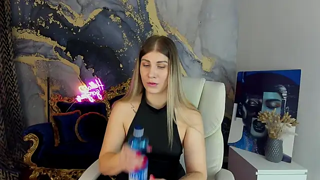 CassandraGood online show from March 2025 09:49:01 AM