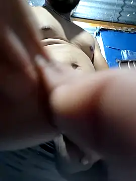 Eumanzor online show from February 2026 02:49:02 AM