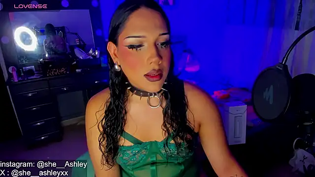 SWEET ALICEXX online show from October 2025 07:03:01 PM