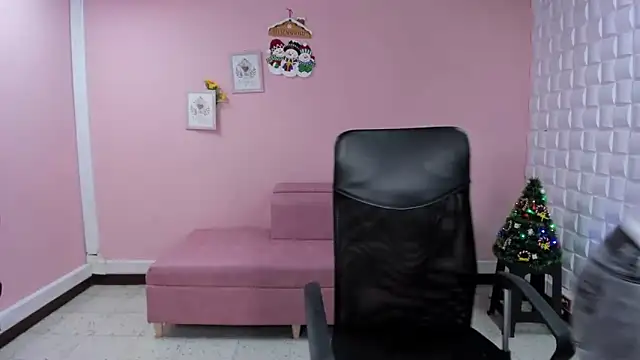 DannaBerry online show from December 2024 02:17:02 PM