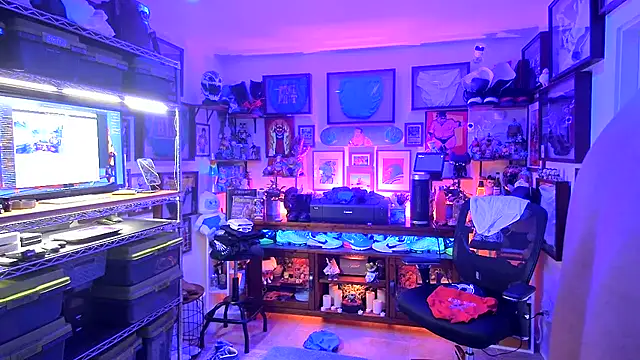 Briefs bud online show from December 2024 03:18:02 AM