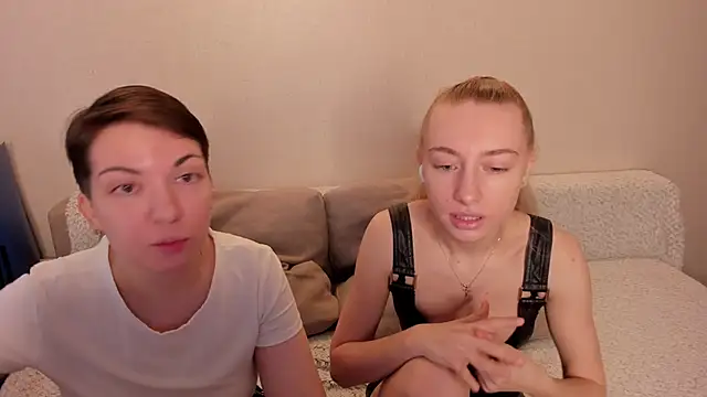 secret dreams   online show from December 2024 08:49:02 AM