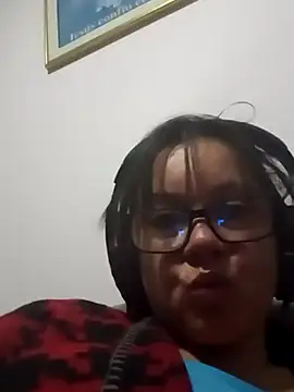 Sonialorens  online show from March 2025 11:57:02 PM