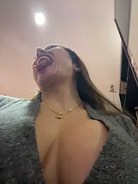 angelitasexy81 online show from February 2025 06:11:01 PM