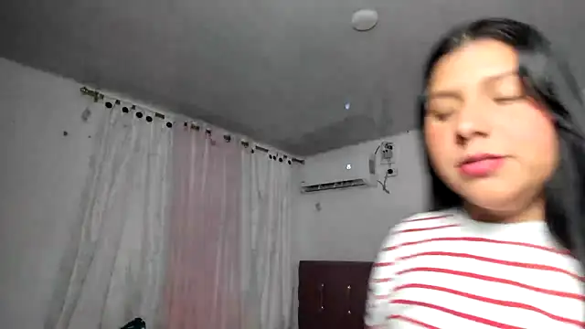 venuxwilliam online show from December 2025 12:41:01 AM