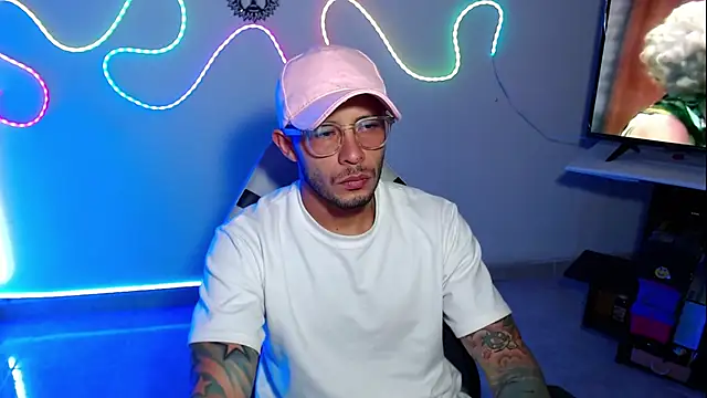 sebastian horny online show from September 2025 10:37:01 AM