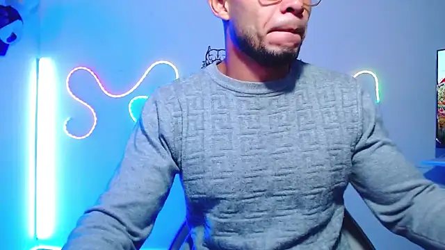 sebastian horny online show from December 2025 08:25:01 PM