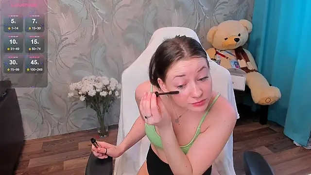 Kitty8meow online show from January 2025 04:44:01 AM