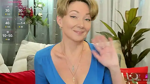 Snapshot of AkexandraFix chatting on December 2024 12:50:02 PM AkexandraFix online show from December 2024 12:50:02 PM