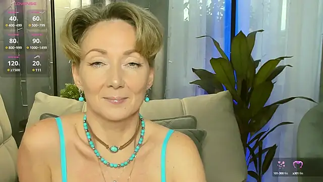 Snapshot of AkexandraFix chatting on March 2025 12:37:02 PM AkexandraFix online show from March 2025 12:37:02 PM