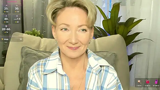 Snapshot of AkexandraFix chatting on October 2025 12:59:02 PM AkexandraFix online show from October 2025 12:59:02 PM