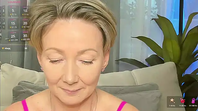 Snapshot of AkexandraFix chatting on February 2026 01:59:01 PM AkexandraFix online show from February 2026 01:59:01 PM