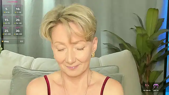 Snapshot of AkexandraFix chatting on May 2026 02:02:02 PM AkexandraFix online show from May 2026 02:02:02 PM