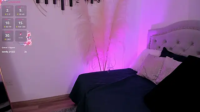 Snapshot of LaraBaker chatting on March 2025 03:12:02 PM LaraBaker online show from March 2025 03:12:02 PM