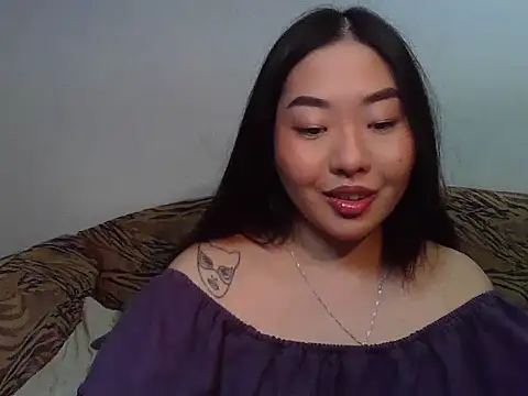 Snapshot of Aleksa_Blackdream chatting on May 2026 07:43:02 PM Aleksa Blackdream online show from May 2026 07:43:02 PM