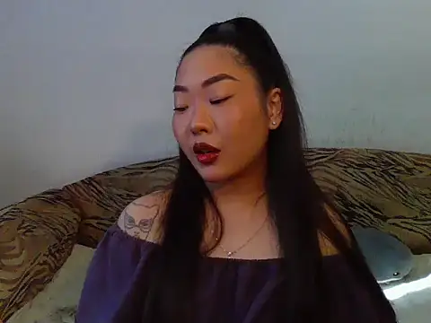 Snapshot of Aleksa_Blackdream chatting on May 2026 02:35:02 PM Aleksa Blackdream online show from May 2026 02:35:02 PM