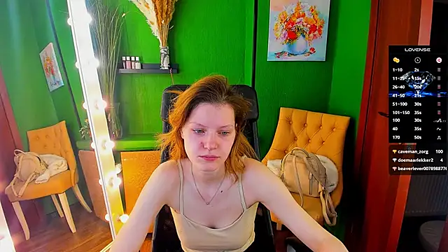 Snapshot of MaryHiggins chatting on January 2025 01:09:01 PM MaryHiggins online show from January 2025 01:09:01 PM