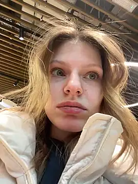 Snapshot of MaryHiggins chatting on February 2025 02:34:02 PM MaryHiggins online show from February 2025 02:34:02 PM