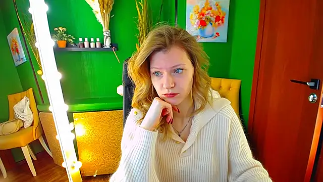 Snapshot of MaryHiggins chatting on February 2025 08:33:02 AM MaryHiggins online show from February 2025 08:33:02 AM