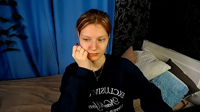 Snapshot of MaryHiggins chatting on February 2025 10:52:01 AM MaryHiggins online show from February 2025 10:52:01 AM