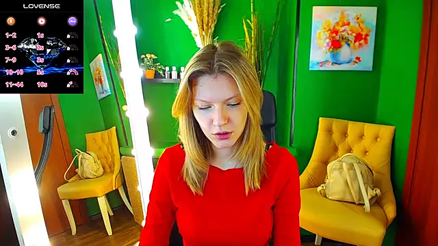 Snapshot of MaryHiggins chatting on March 2025 07:41:01 AM MaryHiggins online show from March 2025 07:41:01 AM