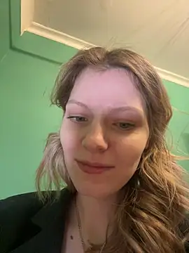 Snapshot of MaryHiggins chatting on March 2025 10:32:02 AM MaryHiggins online show from March 2025 10:32:02 AM