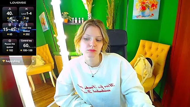 Snapshot of MaryHiggins chatting on March 2025 01:51:01 PM MaryHiggins online show from March 2025 01:51:01 PM