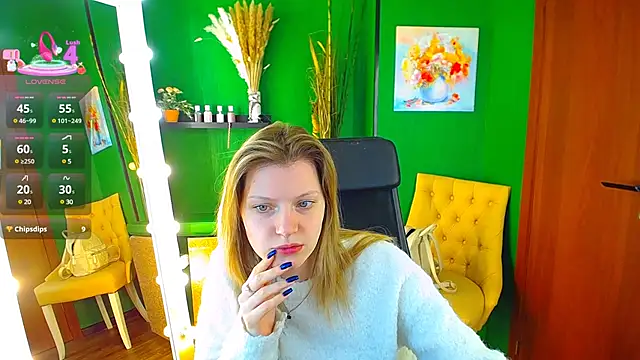 Snapshot of MaryHiggins chatting on March 2025 02:02:01 PM MaryHiggins online show from March 2025 02:02:01 PM