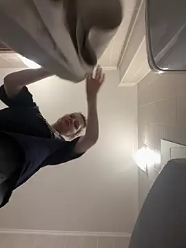 Snapshot of MaryHiggins chatting on March 2025 07:36:01 AM MaryHiggins online show from March 2025 07:36:01 AM