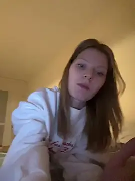 Snapshot of MaryHiggins chatting on March 2025 12:58:02 AM MaryHiggins online show from March 2025 12:58:02 AM