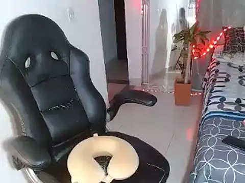 Ariana girlhots online show from March 2025 03:11:01 AM