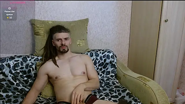 Aestheticguy101 online show from November 2025 06:51:01 PM