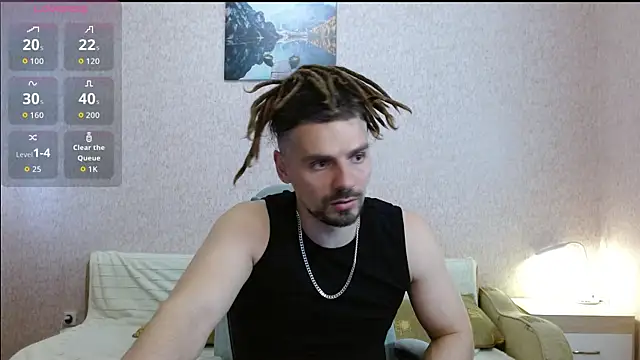 Snapshot of Aestheticguy101 chatting on May 2026 02:46:01 PM Aestheticguy101 online show from May 2026 02:46:01 PM